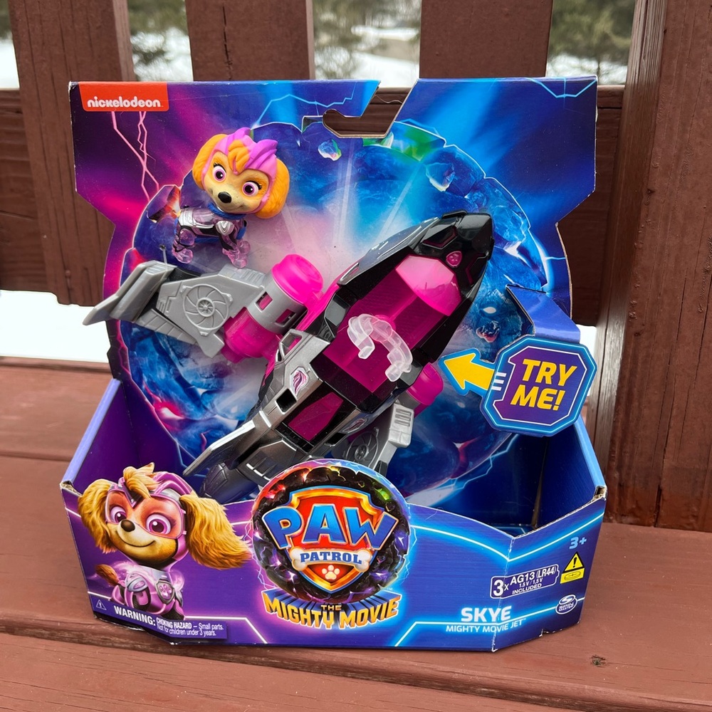 Paw Patrol Skye Mighty Movie Action Figure - Pink and Black